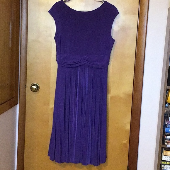 Purple dress size 14. NWOT - Picture 5 of 9